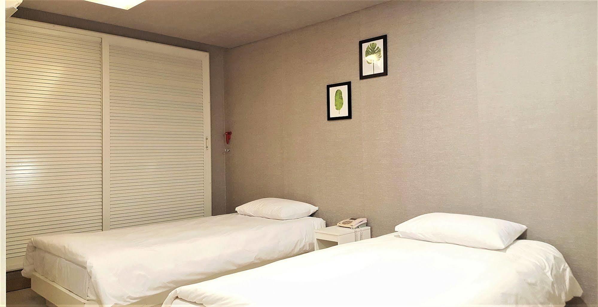 Hotel Bridge 3*