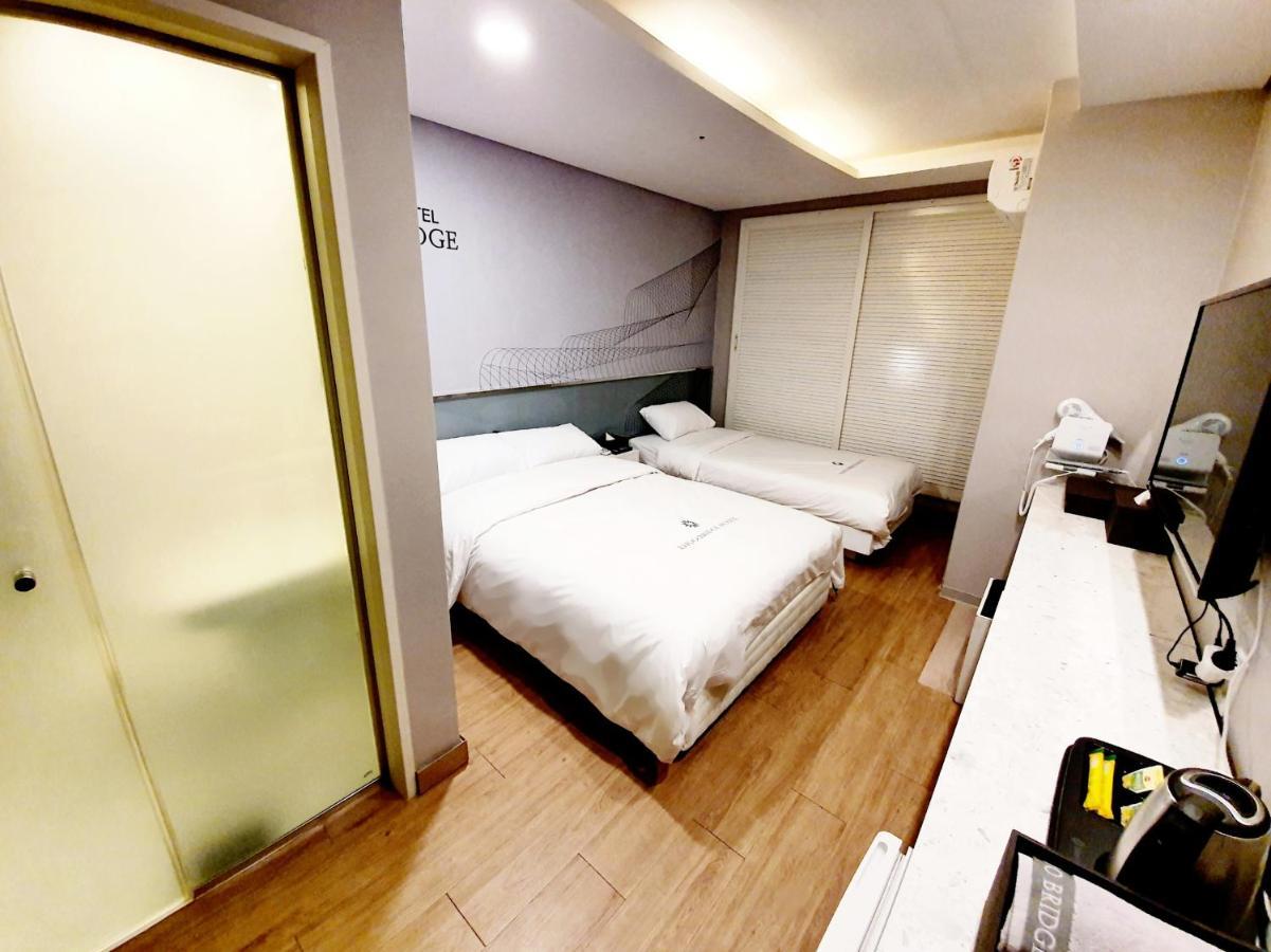 Bridge Hotel 3*