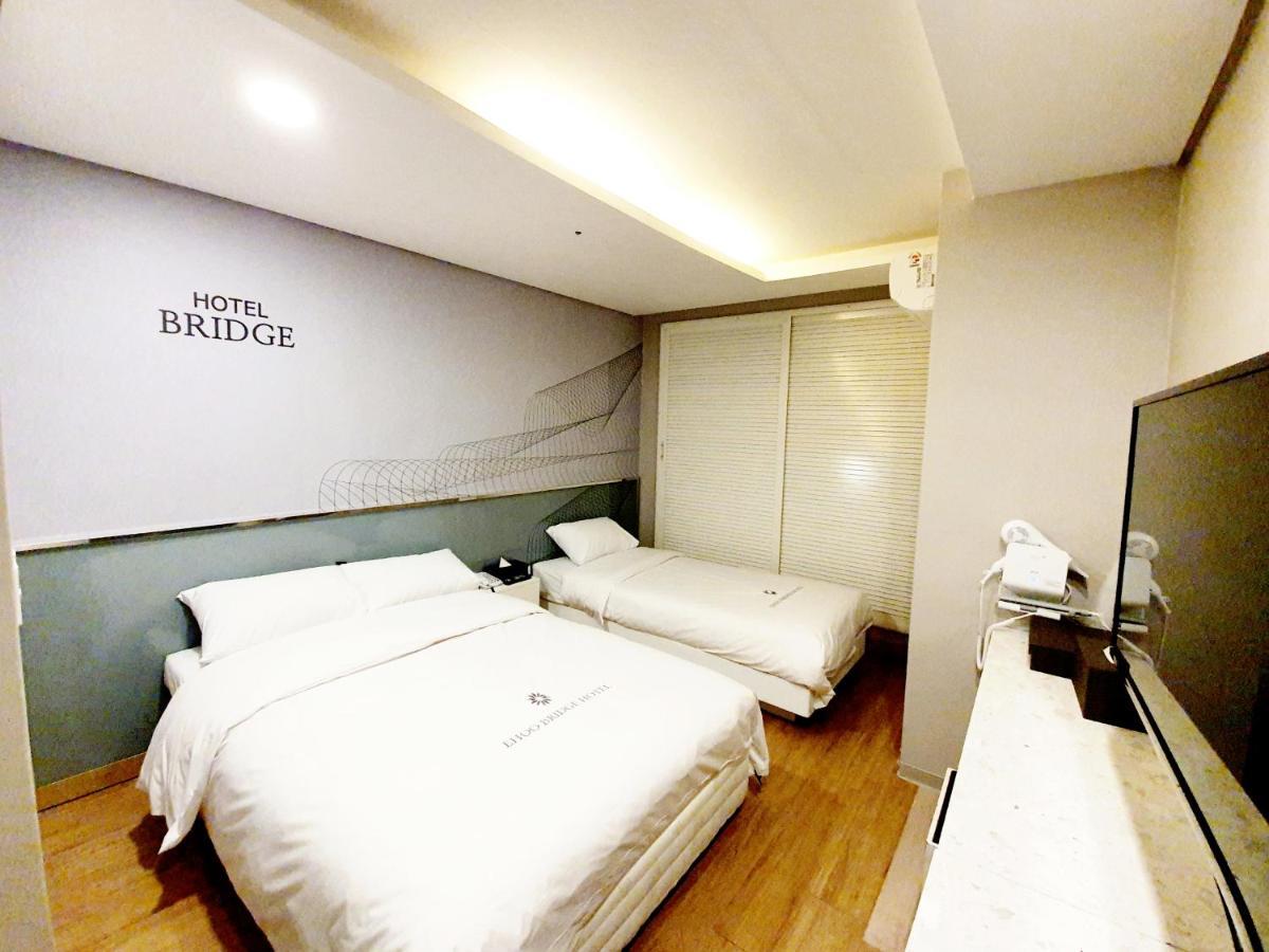 Hotel Bridge 3*